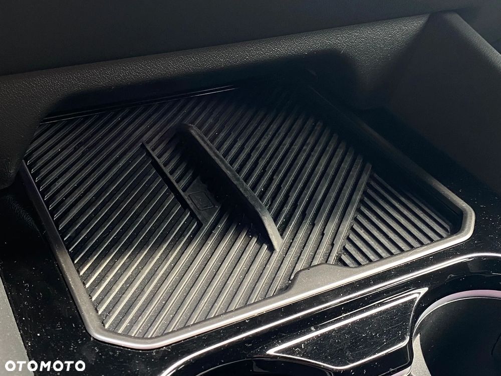 BMW Seria 5 550e xDrive PHEV M Sport - 21