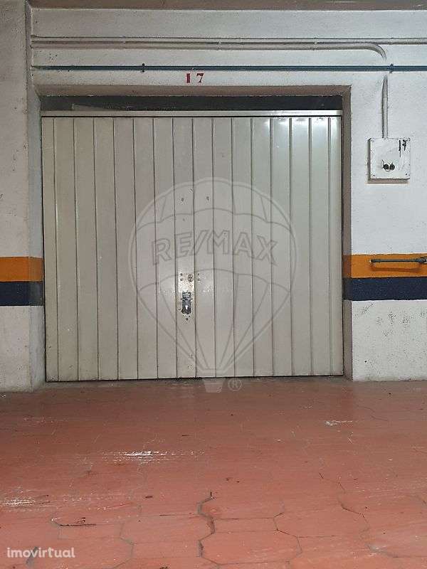 Garagem  para venda - Grande imagem: 2/6