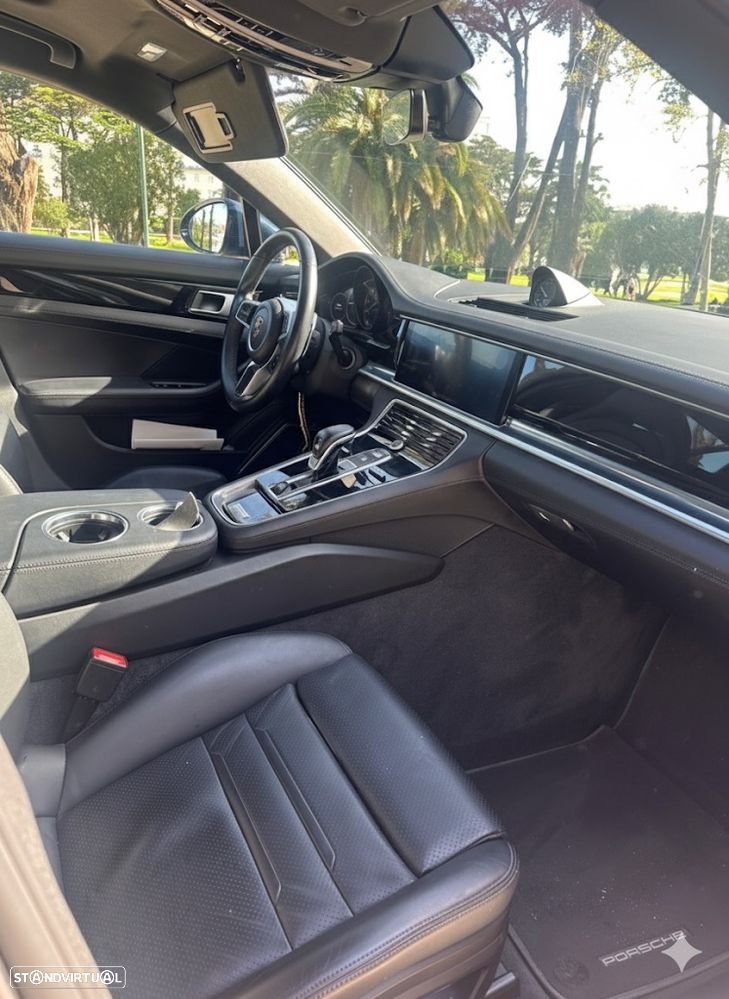 Porsche Panamera - 3