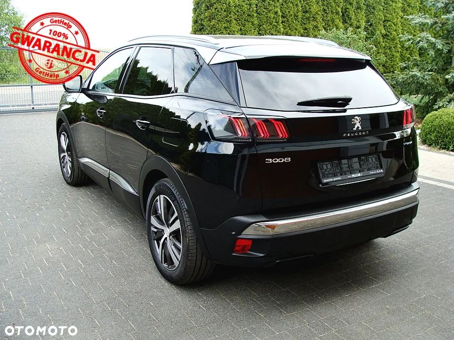 Peugeot 3008 1.6 PureTech Hybrid4 PHEV Allure Pack S&S EAT8 - 7