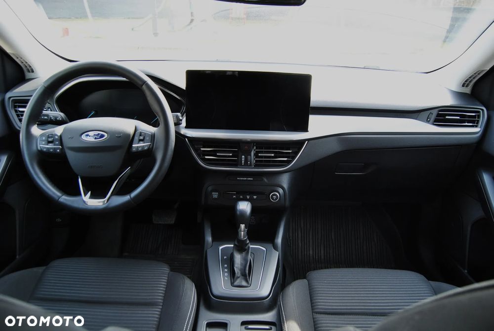 Ford Focus 1.0 EcoBoost mHEV Titanium - 9