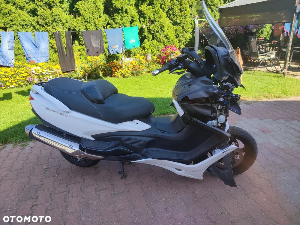 Suzuki Burgman - 6