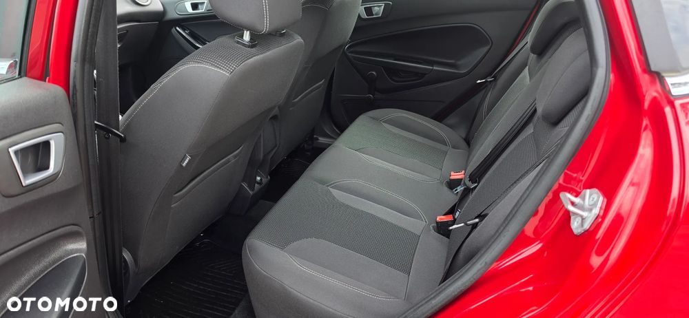 Ford Fiesta 1.0 EcoBoost S&S TITANIUM - 27