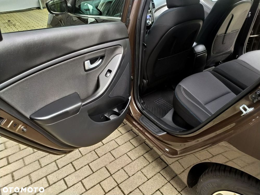 Hyundai i30 1.6 GDI BlueDrive Go - 22