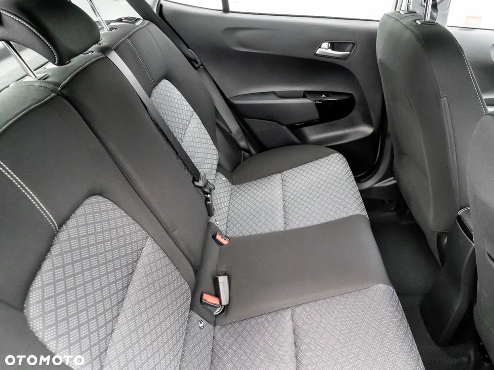 Kia Picanto 1.0 L - 16