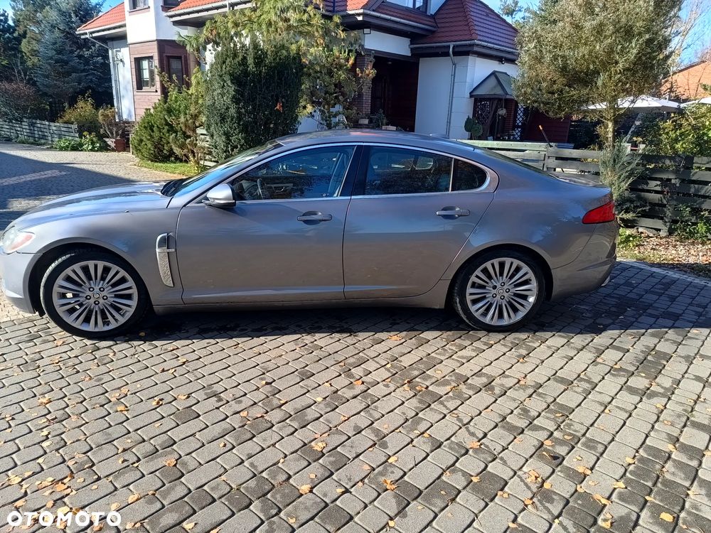Jaguar XF 3.0 V6 D Premium Luxury - 5