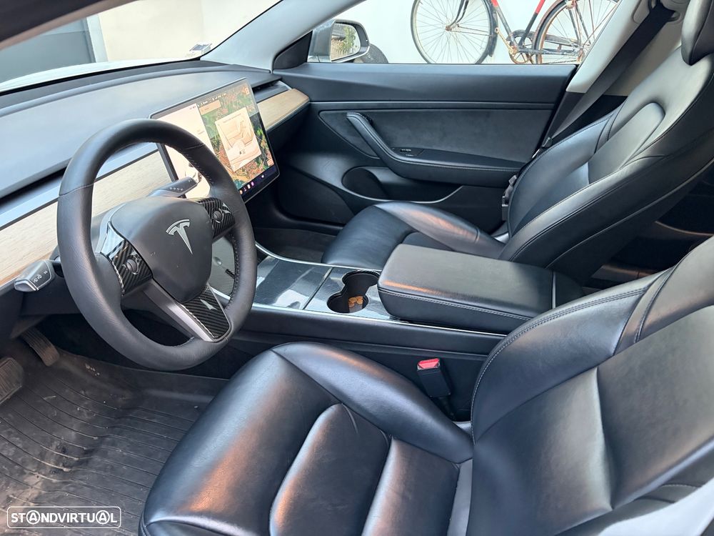 Tesla Model 3 Standard Range Plus RWD - 2