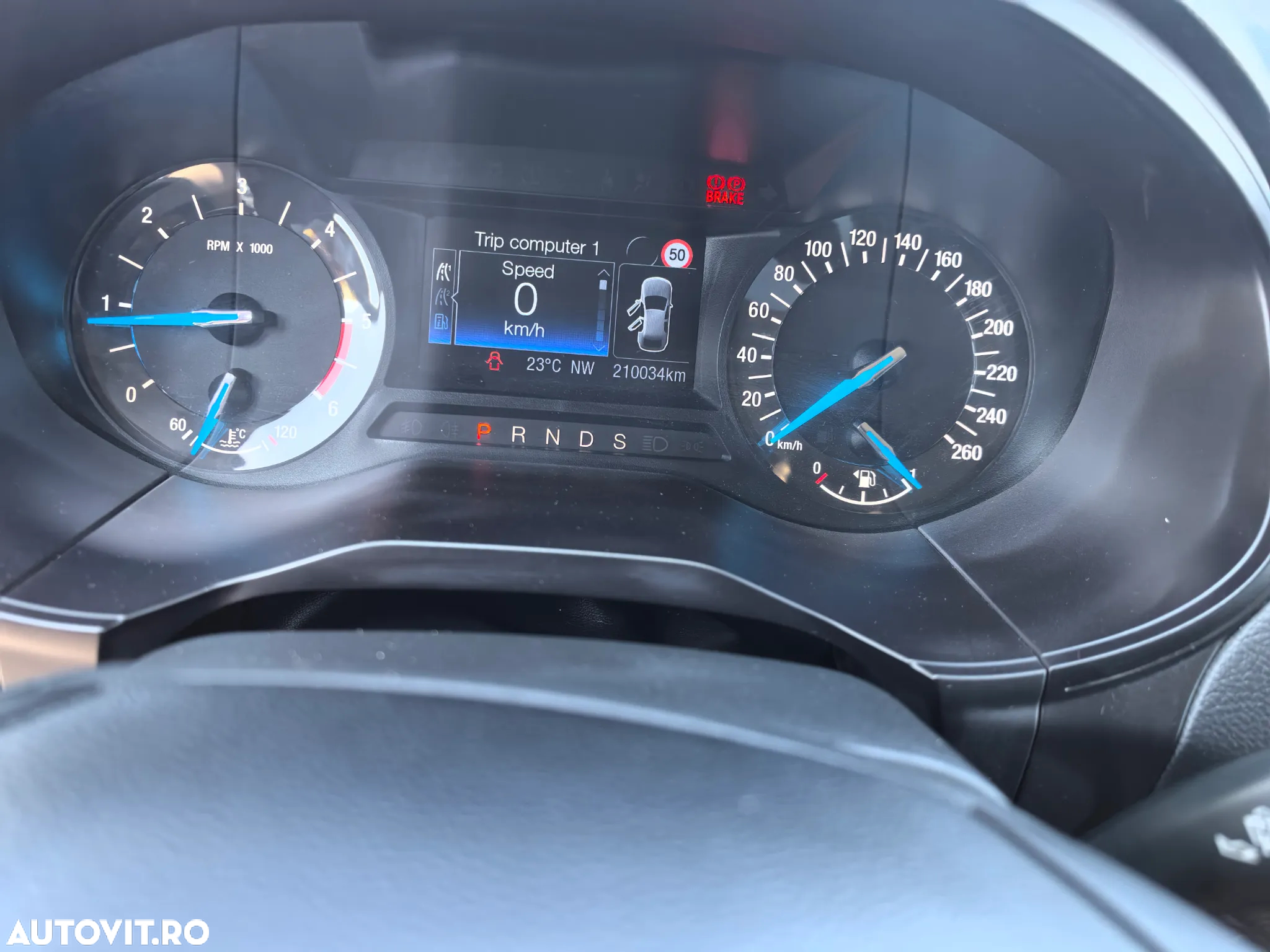 Ford S-Max - 9