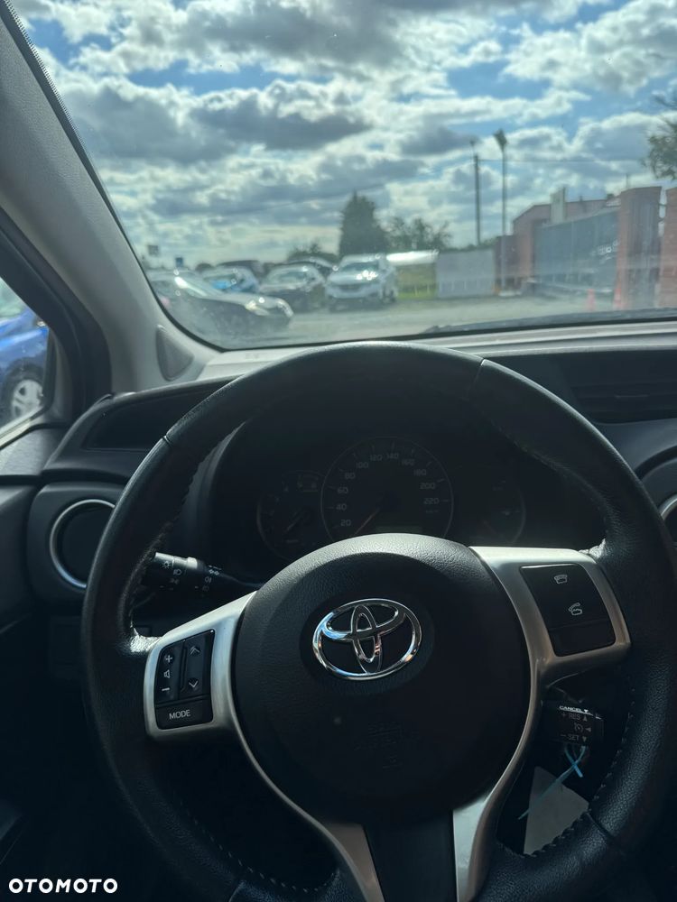 Toyota Yaris 1.4 D-4D Edition - 15