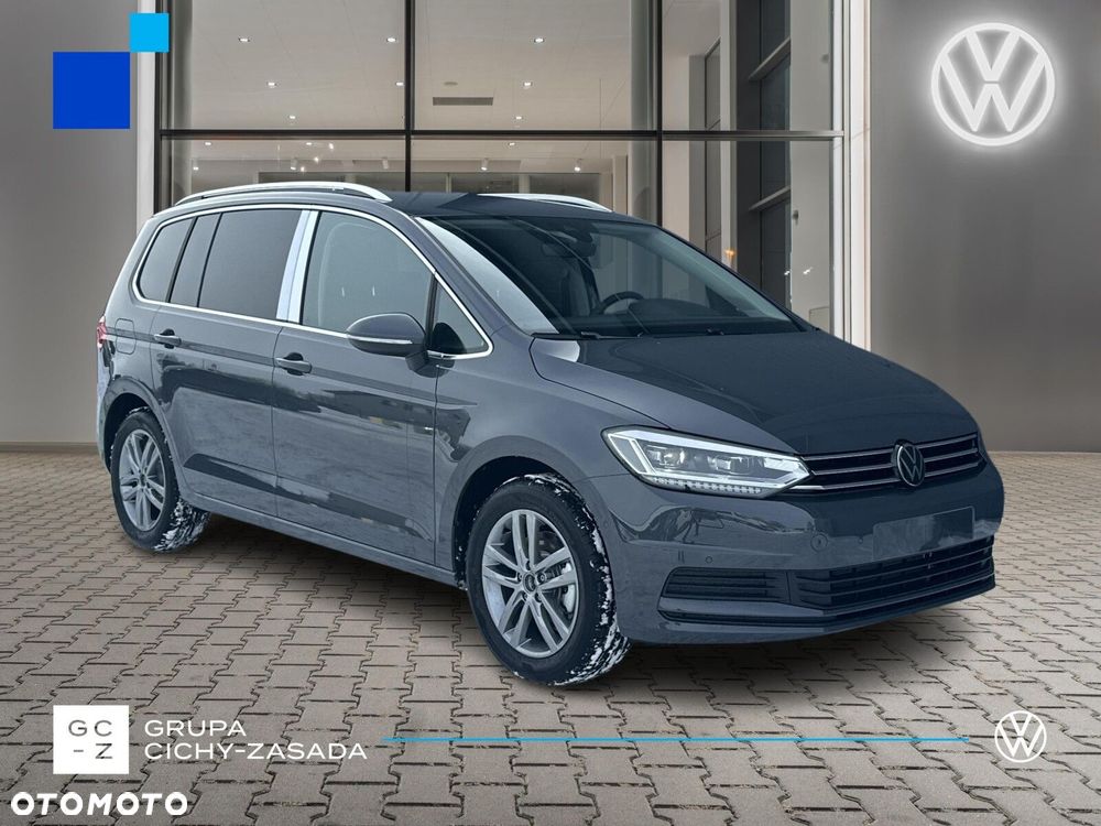 Volkswagen Touran - 8