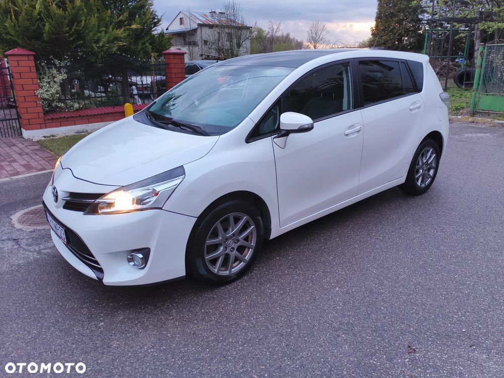 Toyota Verso 1.6 7-Sitzer Life - 1