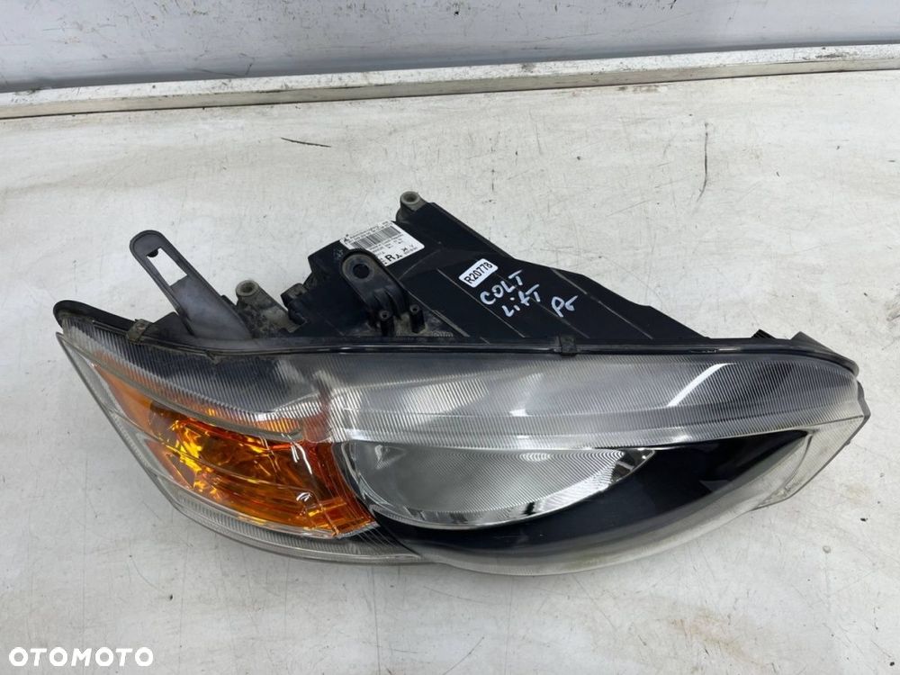 Lampa reflektor Mitsubishi Colt 6 VI Z30 LIFT 08-12r. PRAWA przednia ORYGINALNA prawy przód EUROPA - 10