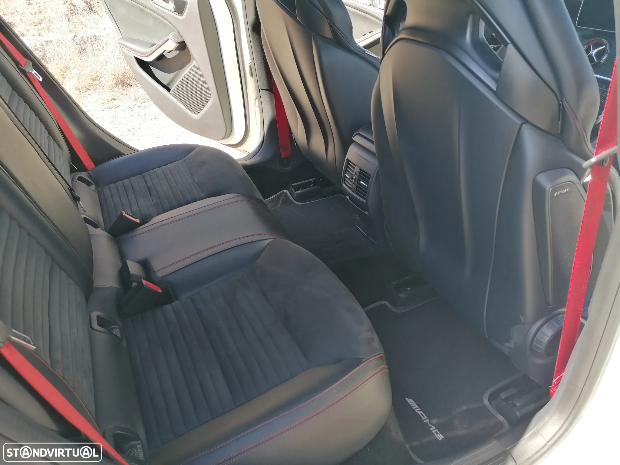 Mercedes-Benz A 45 AMG 4-Matic - 17