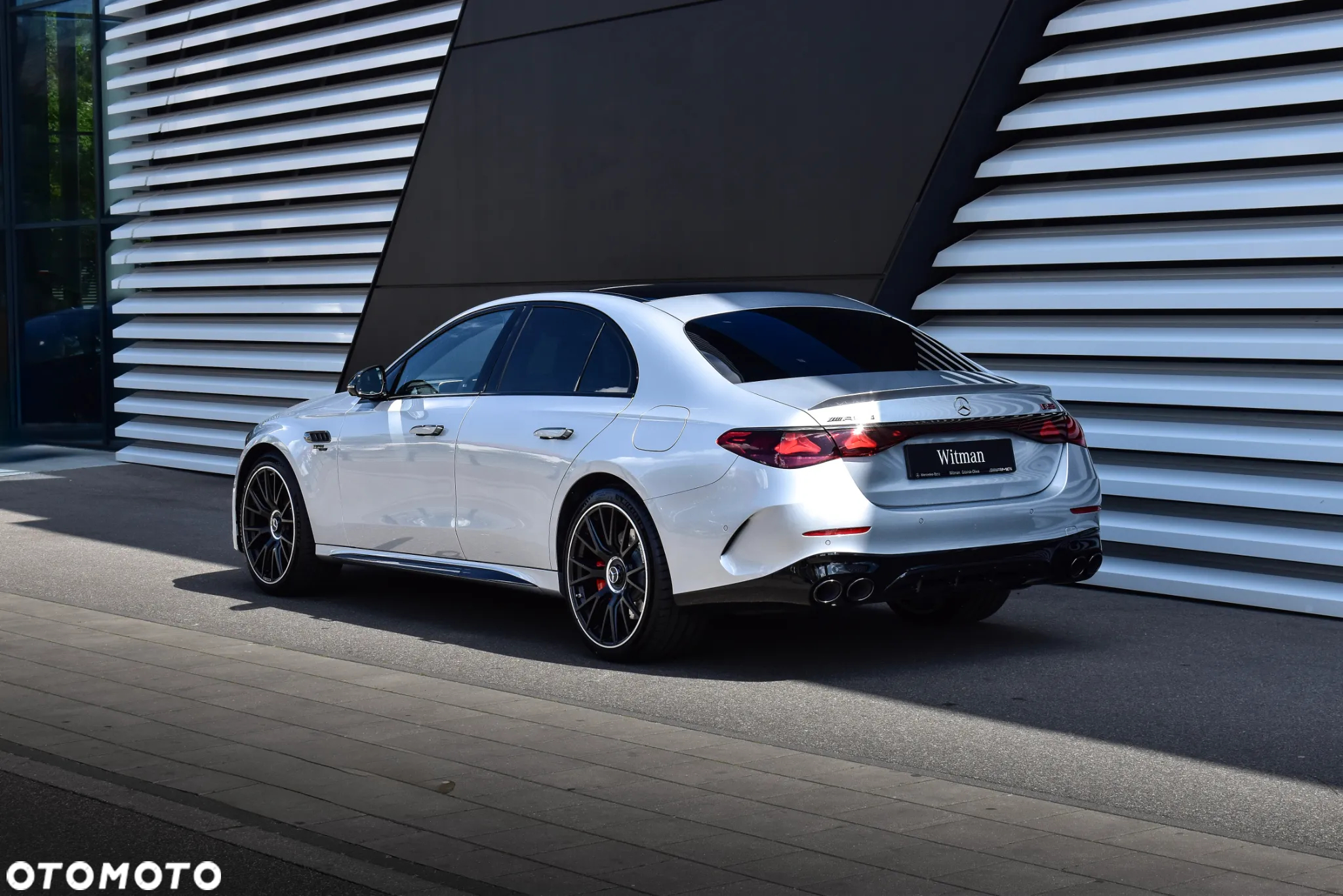Mercedes-Benz Klasa E AMG 53 PHEV 4Matic+ 9G-Tronic TCT - 6
