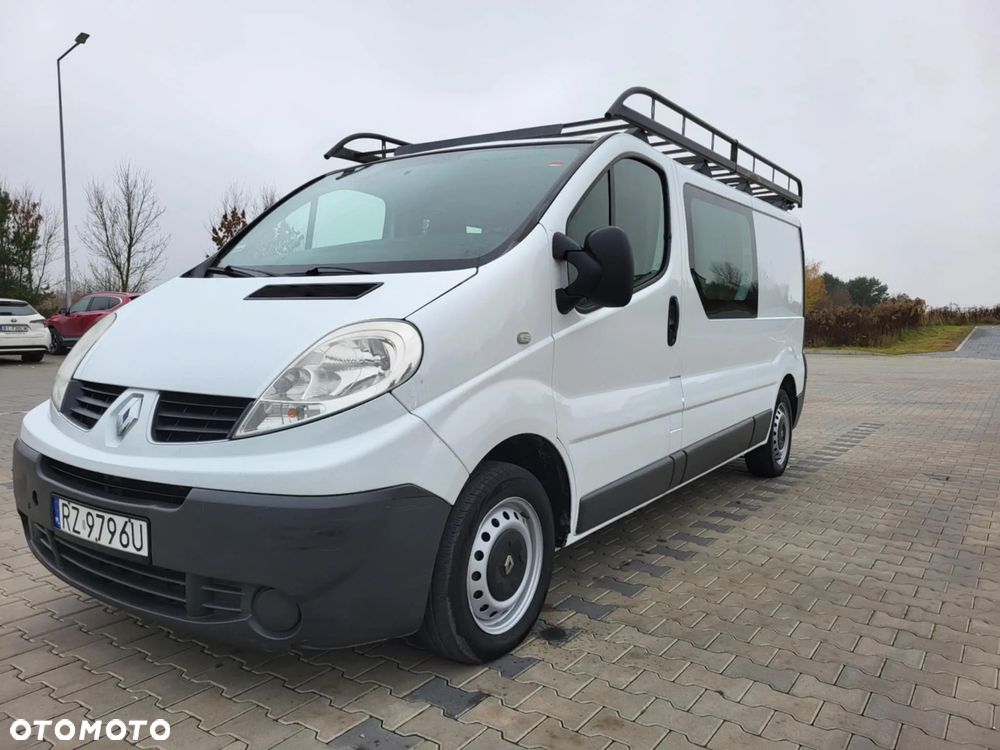 Renault Trafic - 10
