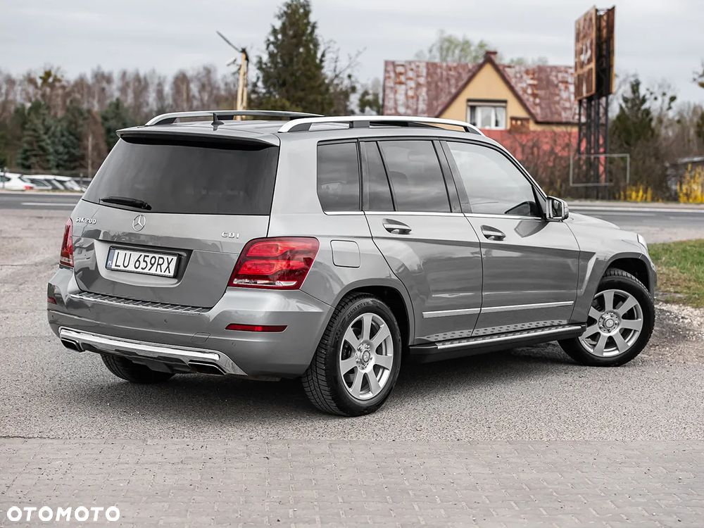 Mercedes-Benz GLK 200 CDI (BlueEFFICIENCY) - 13
