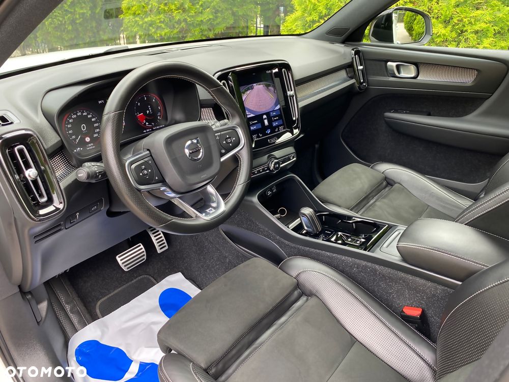 Volvo XC 40 D3 R-Design - 22