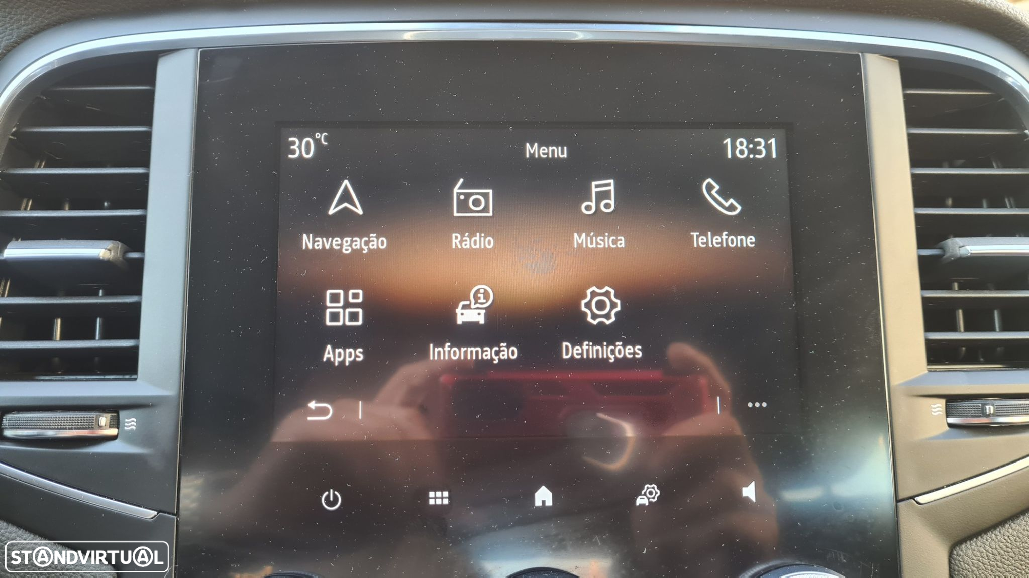 Renault Mégane 1.5 Blue dCi Intens EDC - 29