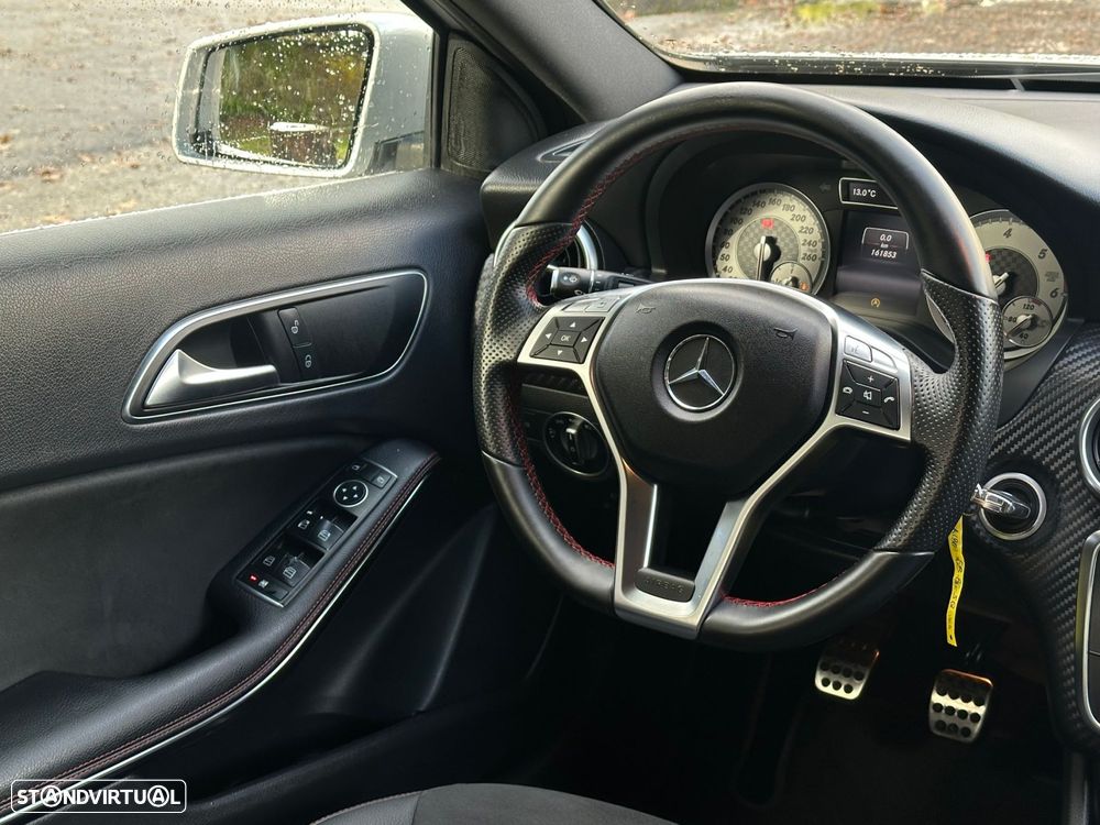 Mercedes-Benz A 180 d AMG Line - 21