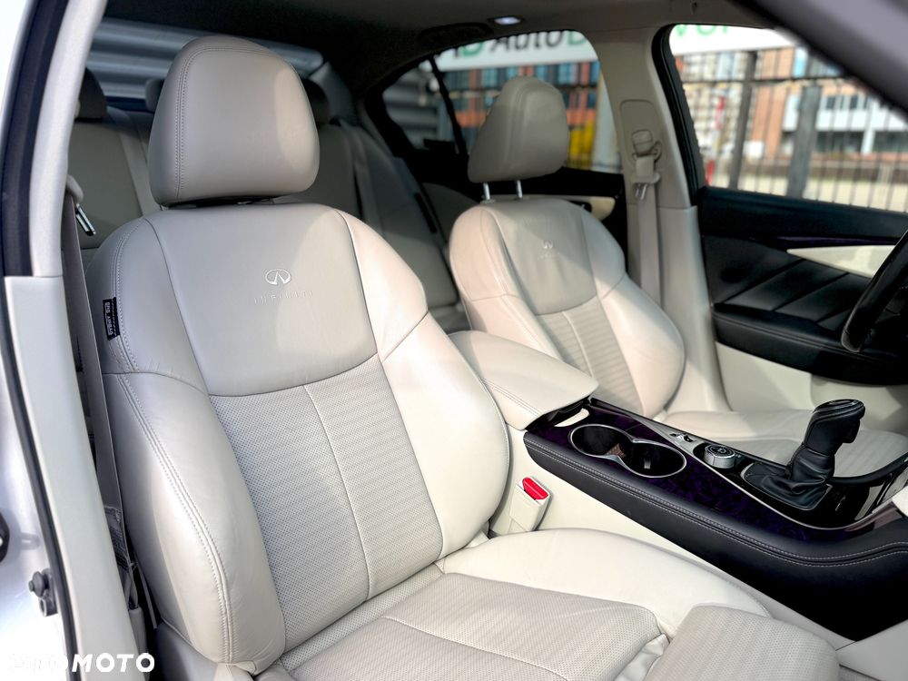 Infiniti Q50 Q50S AWD Sport Tech - 26