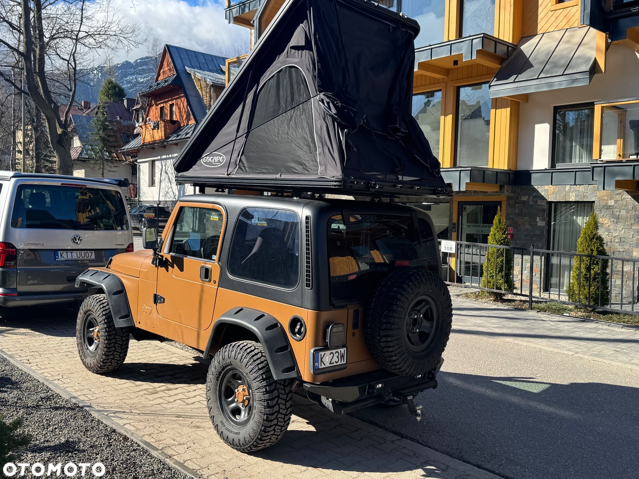 Jeep Wrangler - 1