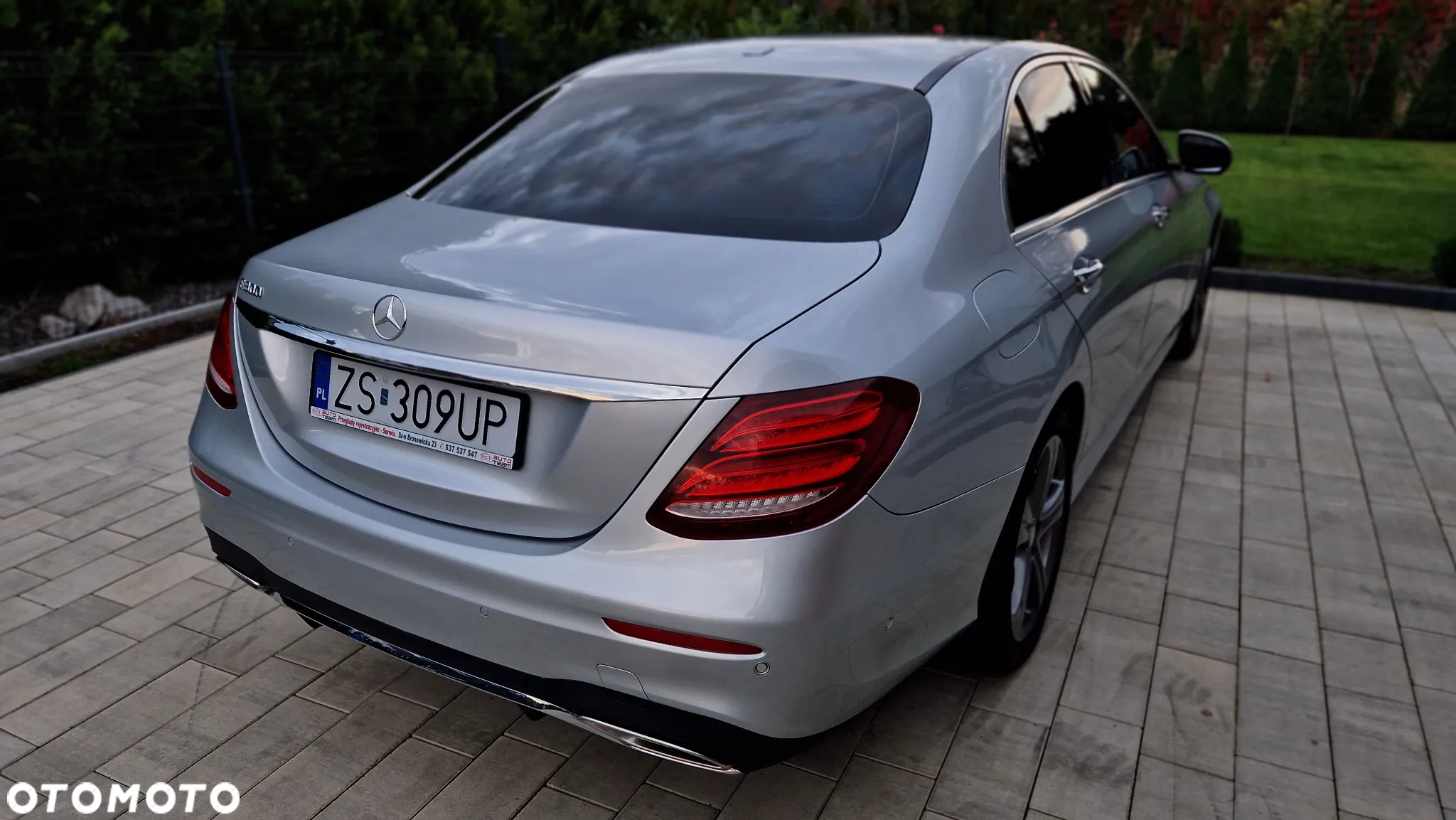 Mercedes-Benz Klasa E 300 9G-TRONIC Avantgarde - 3