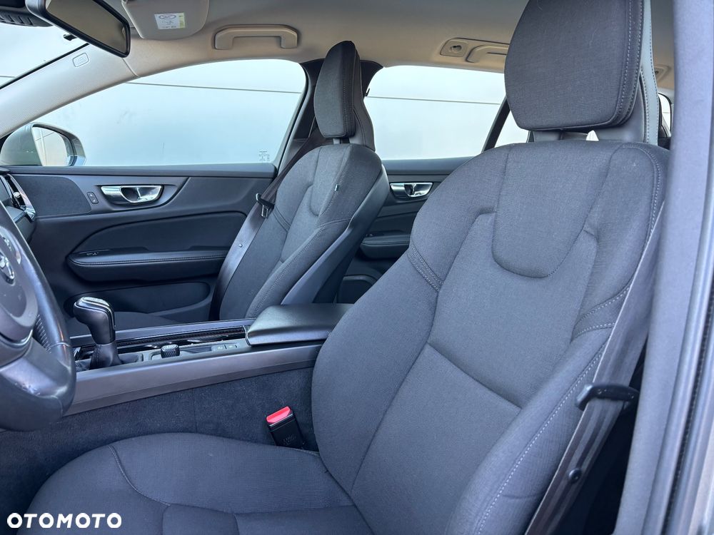 Volvo V60 D3 Kinetic - 13