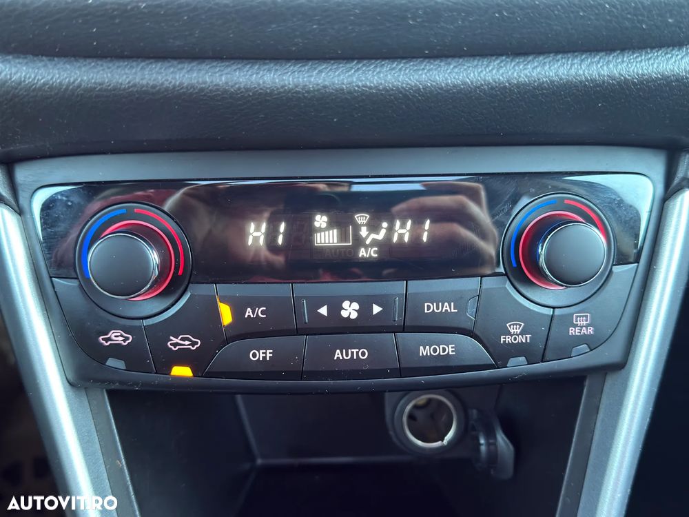 Suzuki S-Cross 1.6 DDIS ALLGRIP Luxus TCSS - 26