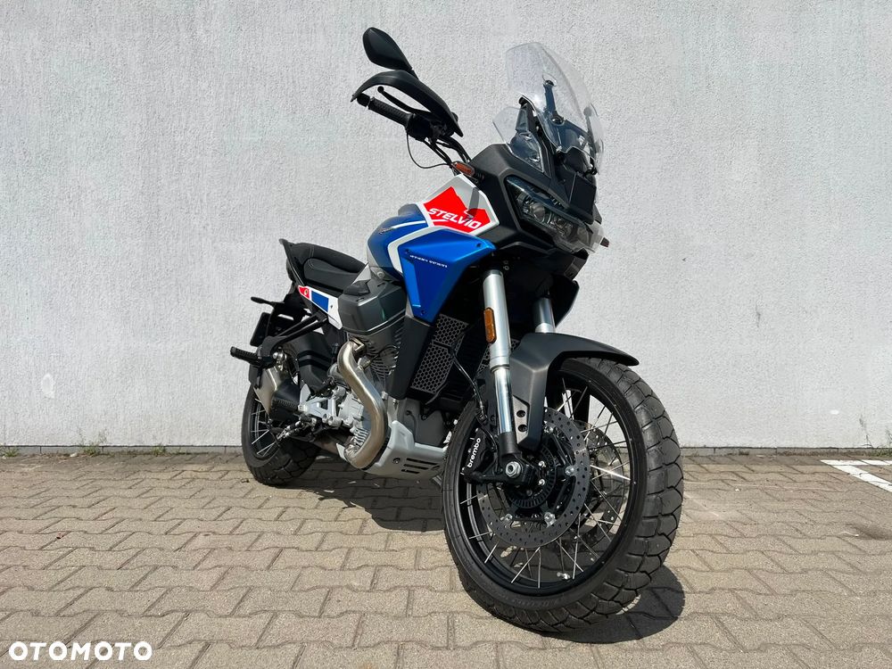 Moto Guzzi Stelvio - 11