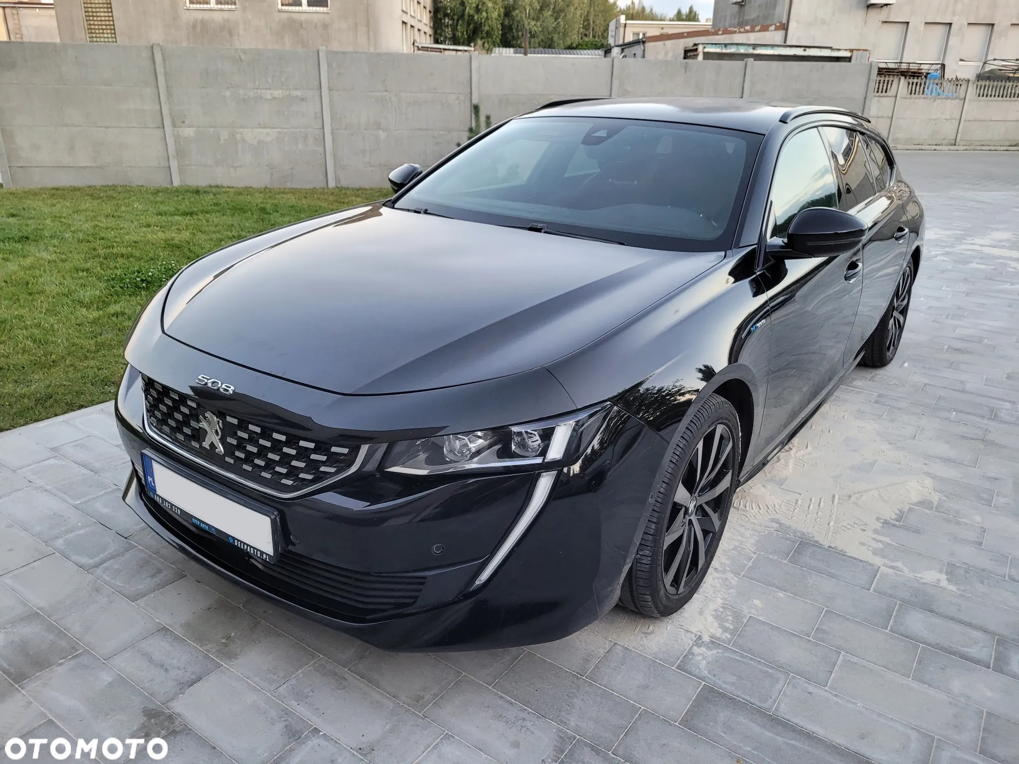 Peugeot 508 SW Plug-In Hybrid 180 e-EAT8 GT - 2
