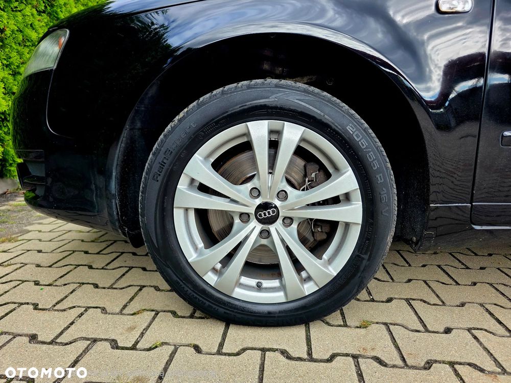 Audi A4 Avant - 30