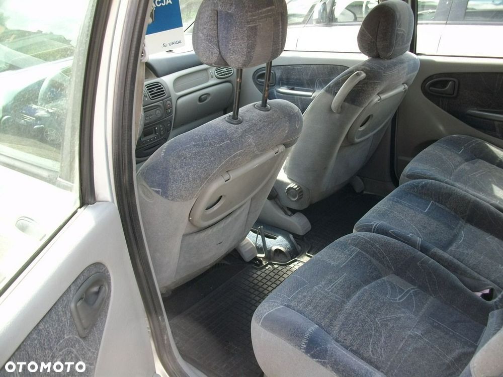 Renault Scenic - 6
