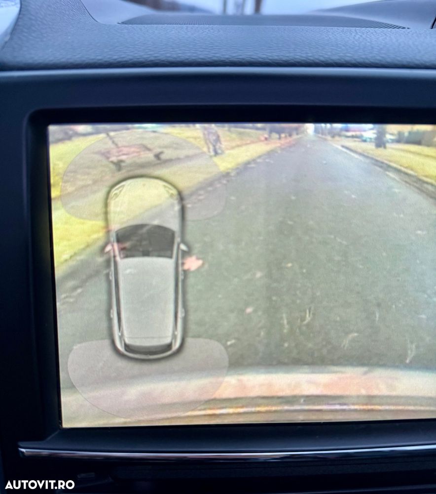 Porsche Cayenne - 23