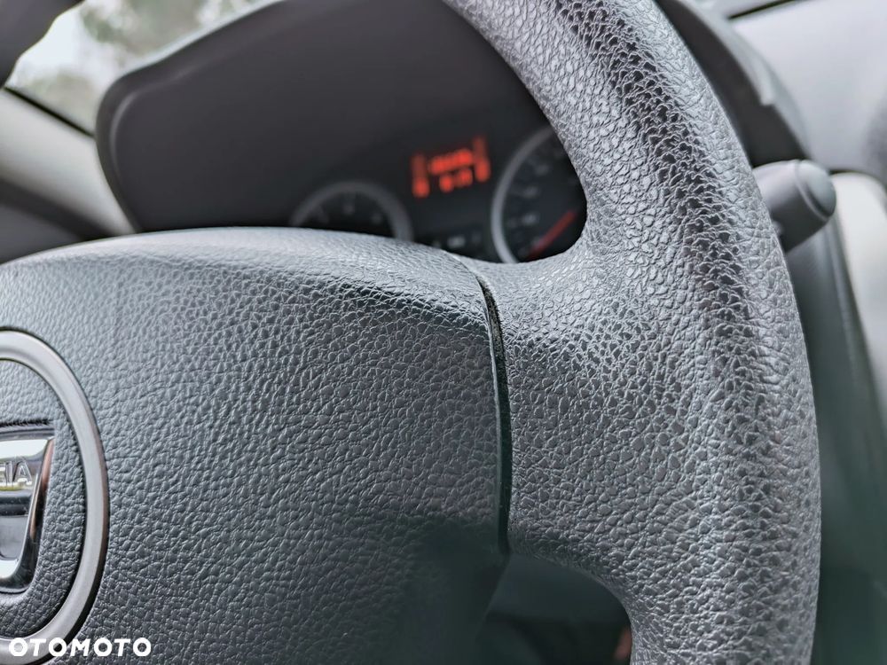 Dacia Duster 1.6 16V 105 4x2 Essentiel - 19