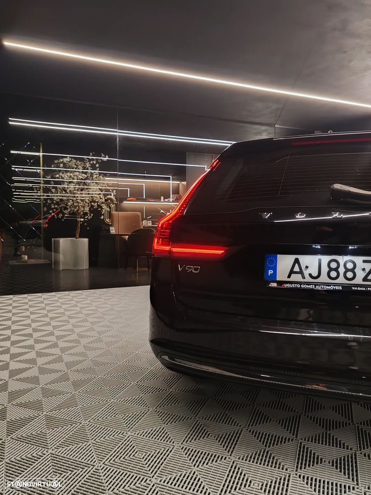 Volvo V90 2.0 T8 PHEV Inscription Expression AWD - 11