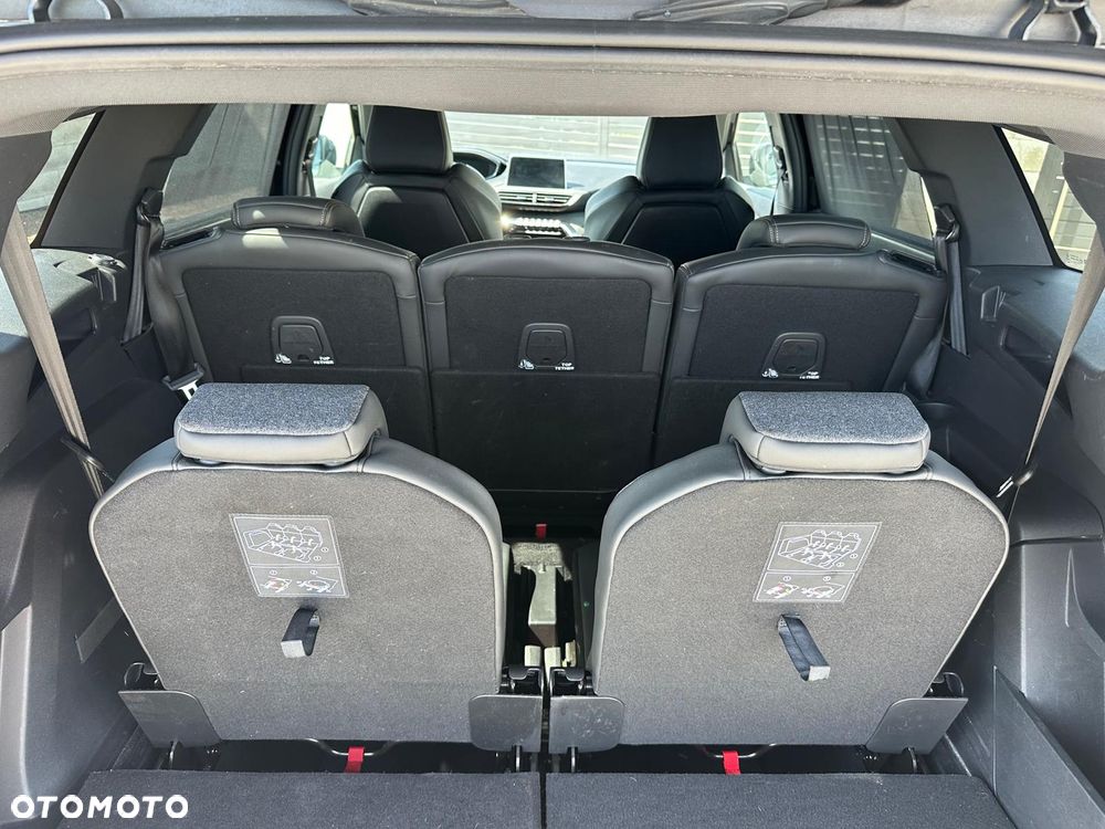 Peugeot 5008 BlueHDi 130 EAT8 GT - 12