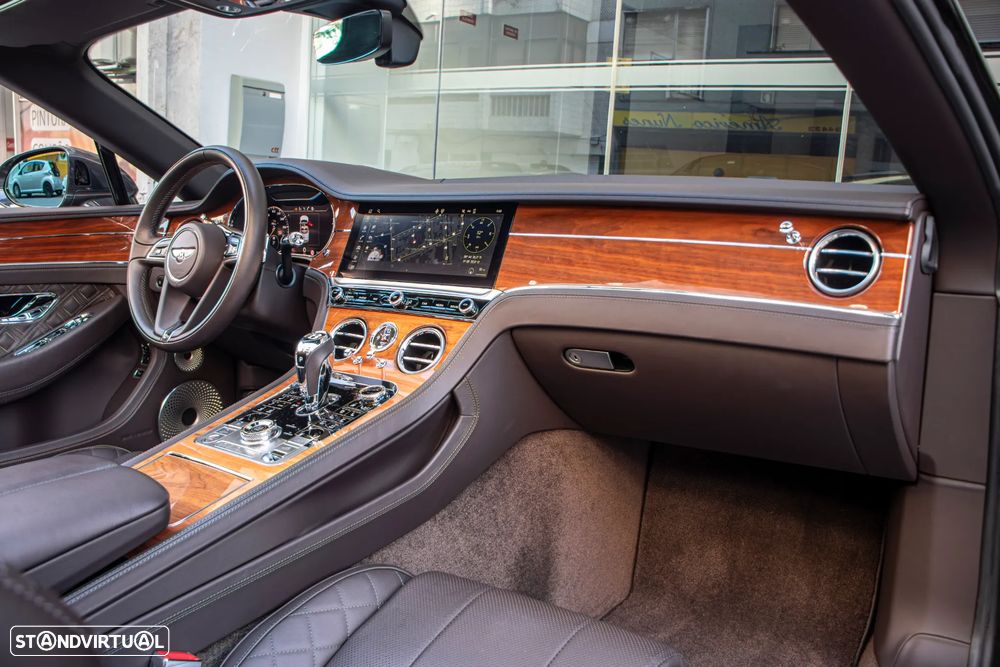 Bentley Continental Cabrio GT V8 - 37