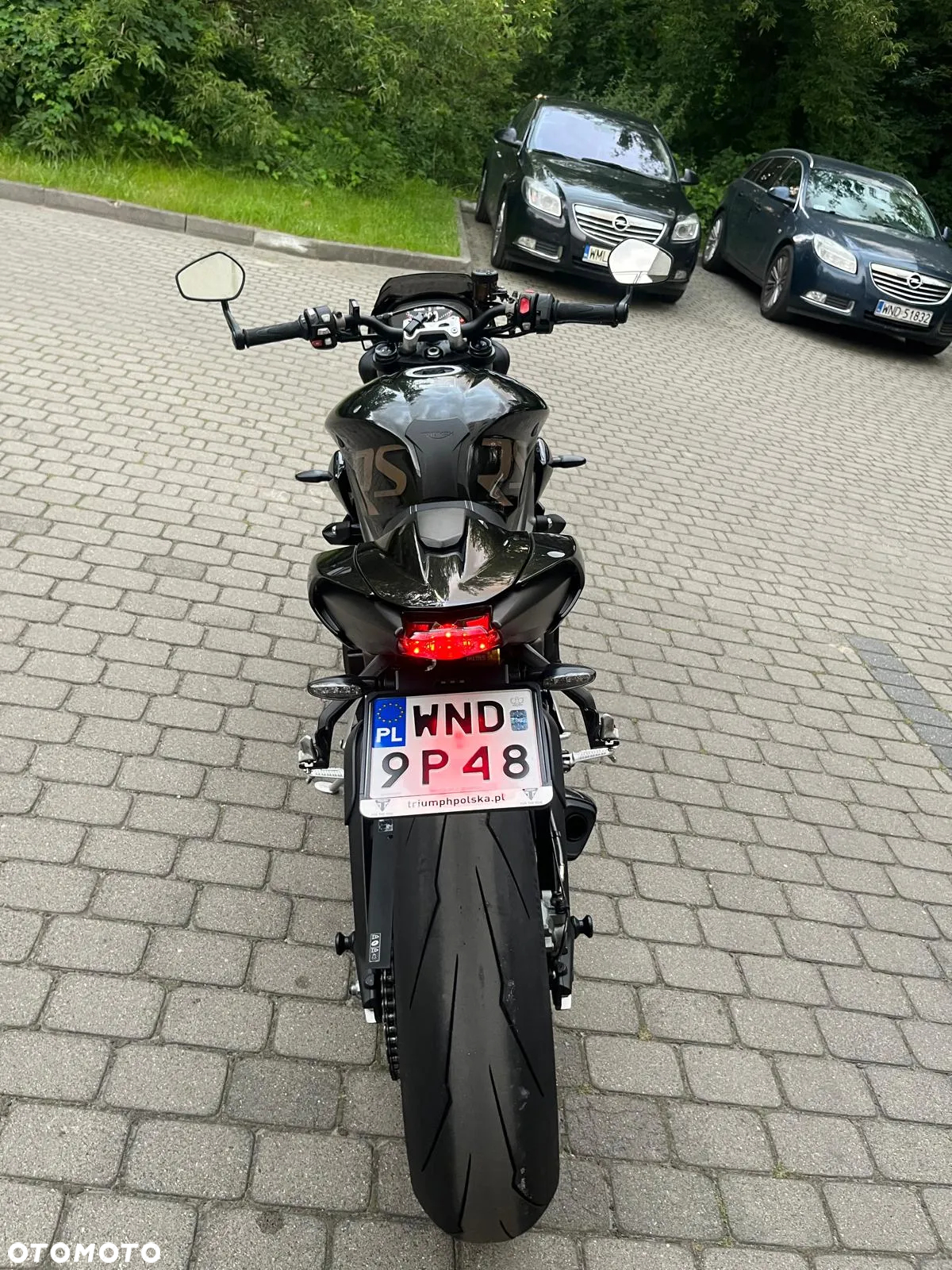 Triumph Street Triple - 7