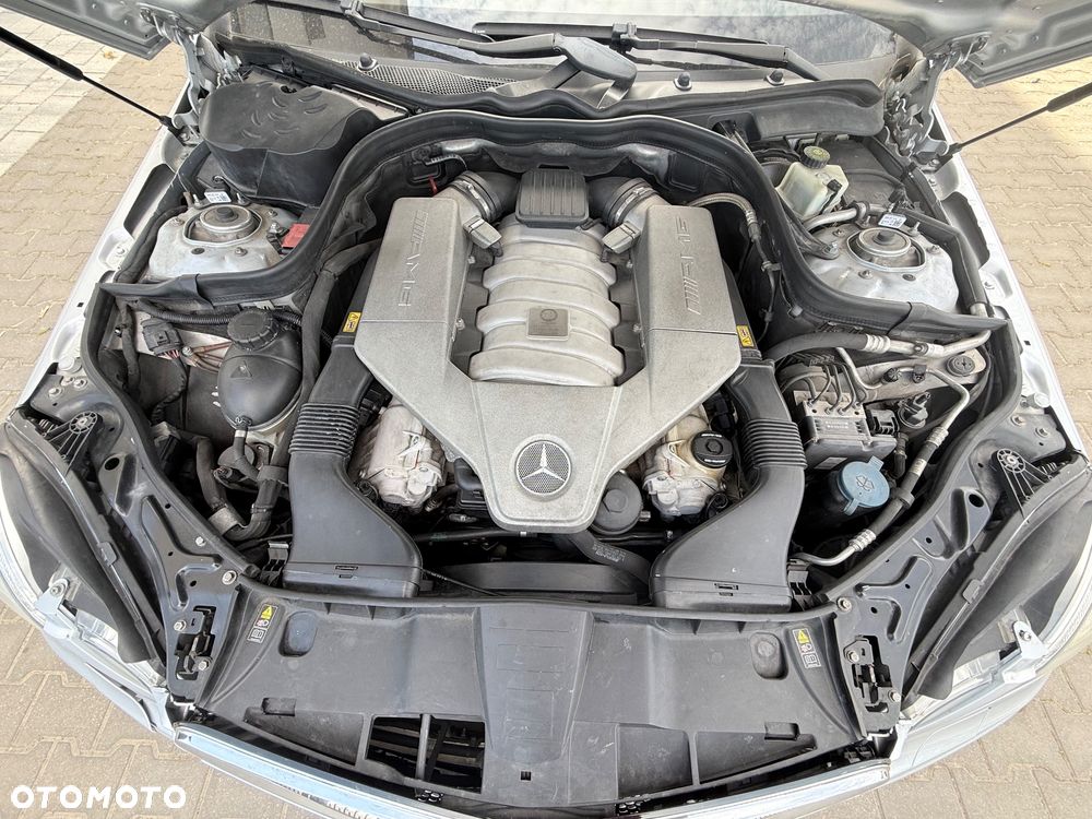 Mercedes-Benz Klasa E 63 AMG AMG Speedshift 7G-MCT - 13