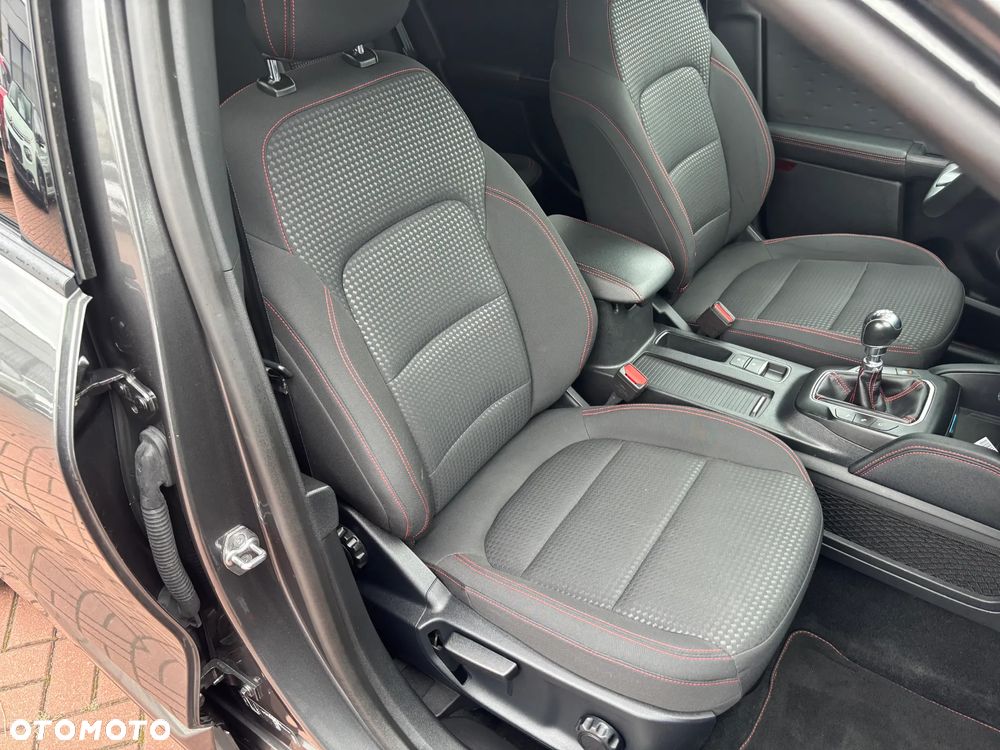 Ford Kuga 2.0 EcoBlue Hybrid ST-LINE - 15