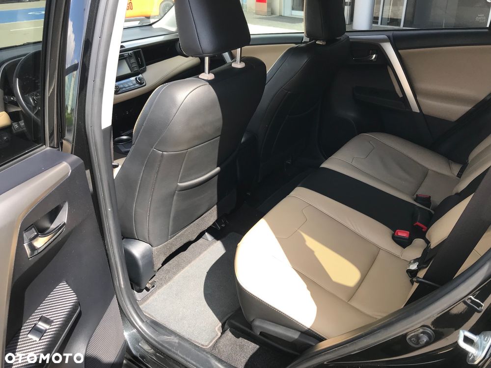 Toyota RAV4 2.0 Prestige MS EU6 - 8