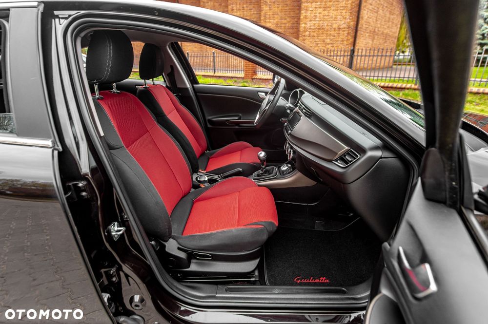 Alfa Romeo Giulietta - 36