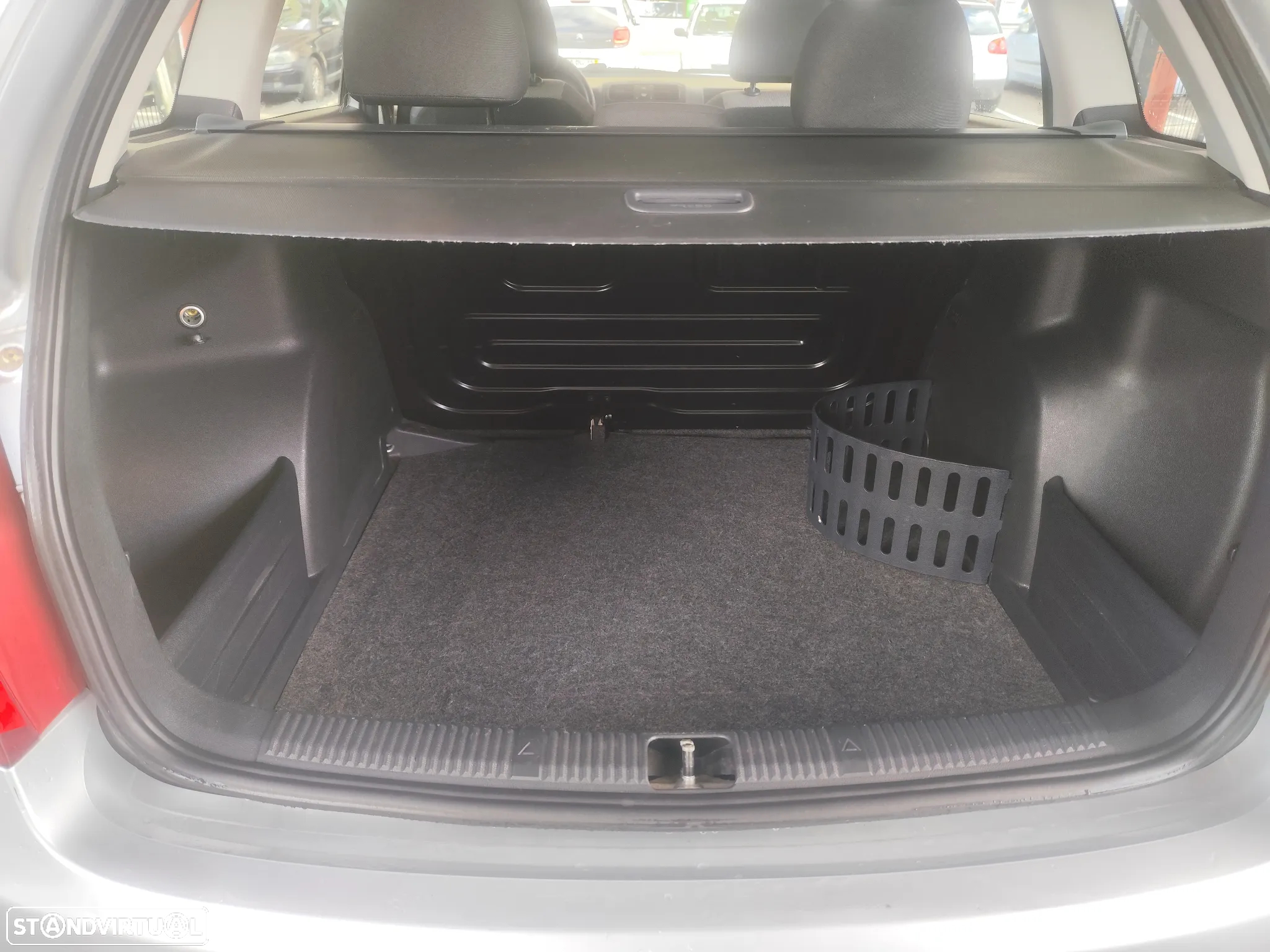Skoda Fabia Break 1.2 Ambiente - 11