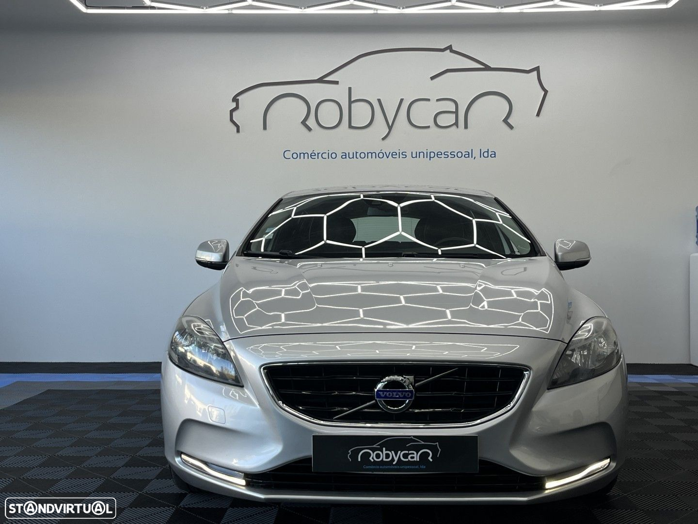 Volvo V40 1.6 D2 Eco Momentum - 2