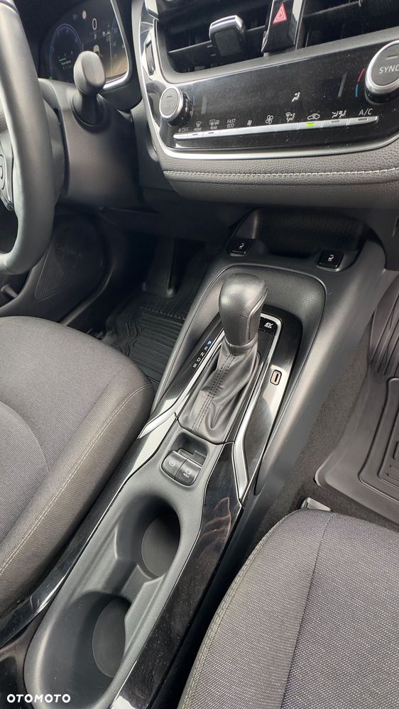 Toyota Corolla 1.8 Hybrid GPF Comfort - 11