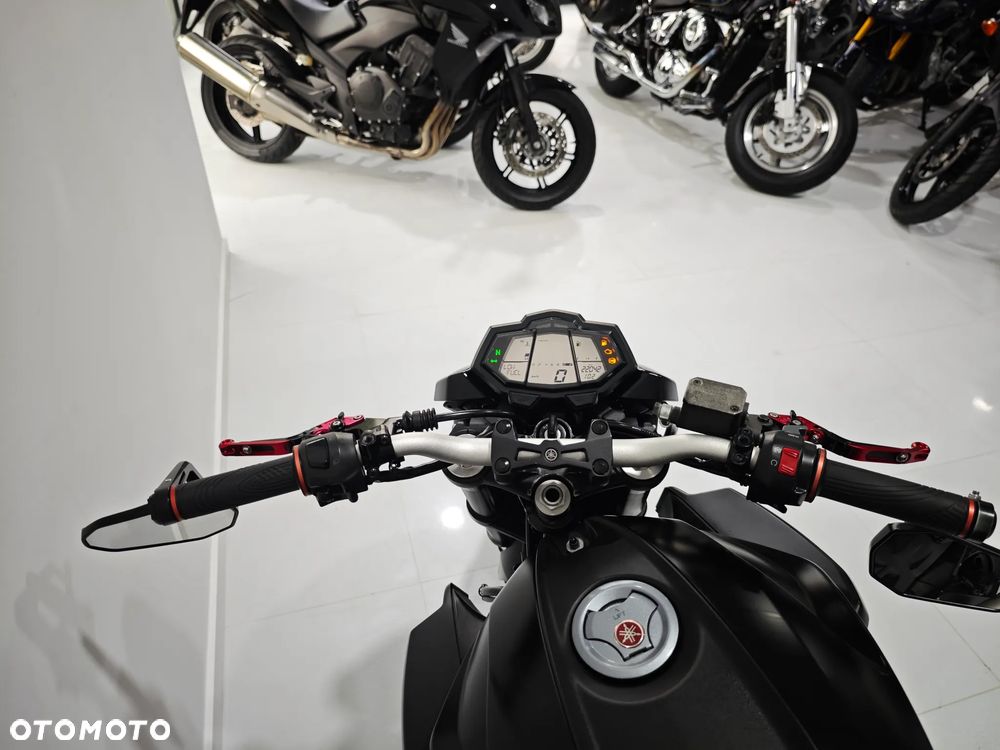 Yamaha MT - 5