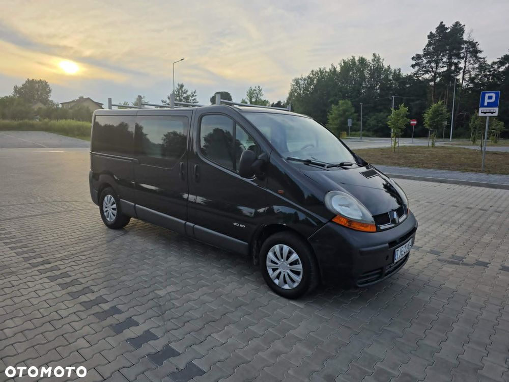 Renault Trafic - 2
