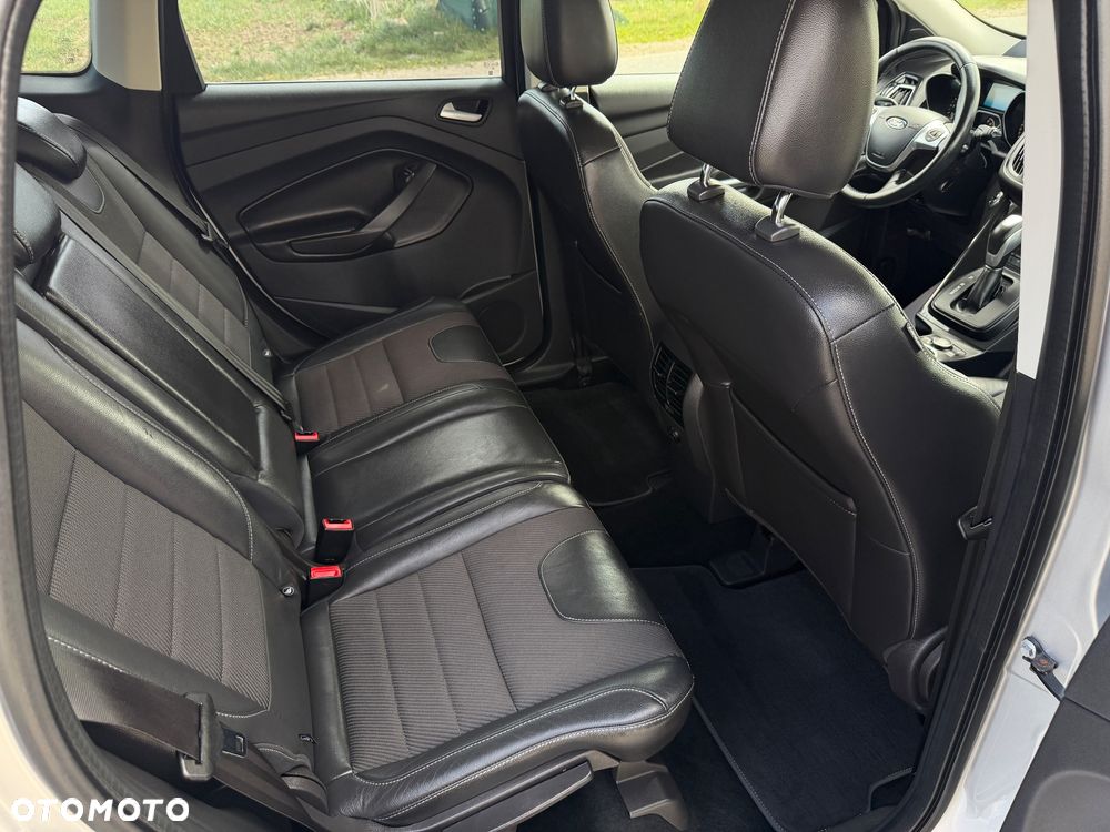 Ford Kuga 2.0 TDCi 4x4 Titanium - 30