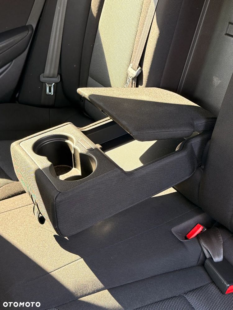 Hyundai i40 1.7 CRDi Business - 25