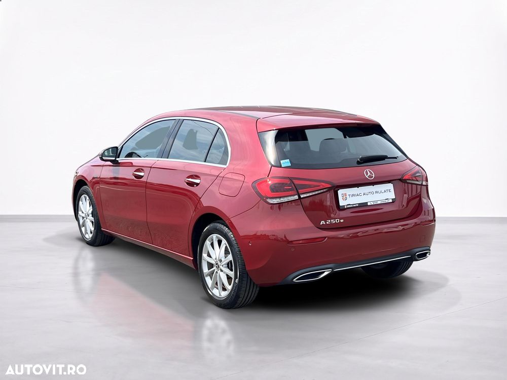 Mercedes-Benz A 250 e 8G-DCT Advanced Progressive - 4